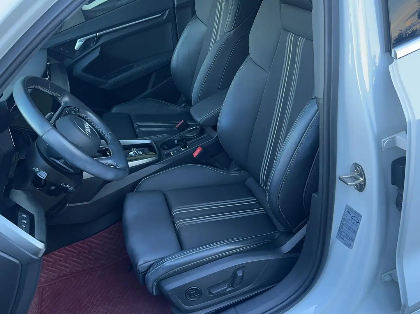 Audi A3 2022 Sportback 35 TFSI Fashionable Sports Model — миниатюра 11