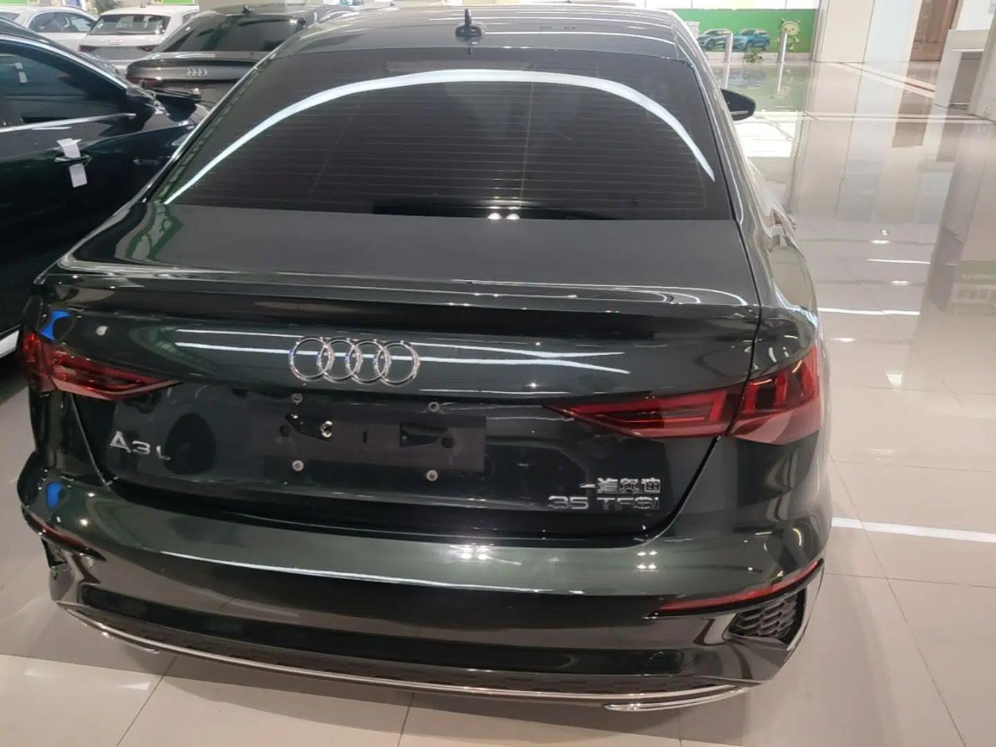 Audi A3 2023 A3L Limousine 35 TFSI Fashion Sport Model — миниатюра 5