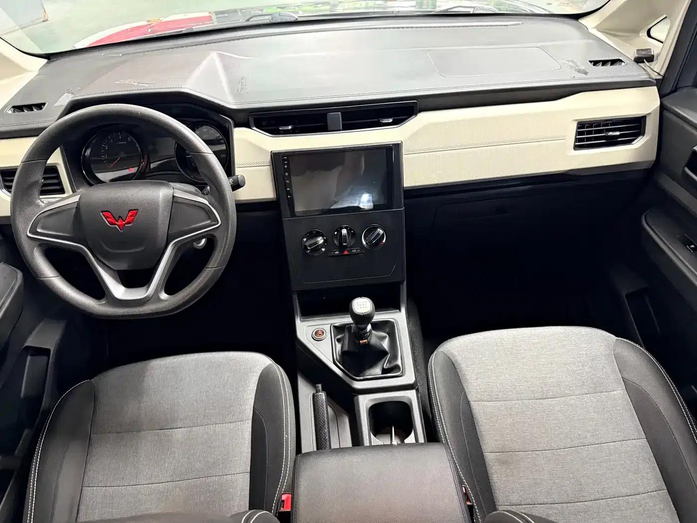 Wuling Journey 2021 1.5T Manual Comfort Model — миниатюра 8