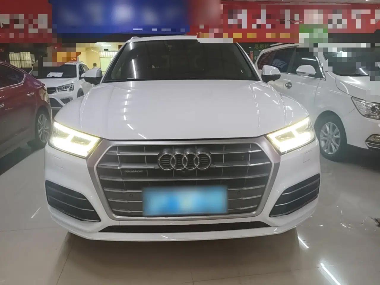Audi Q5L 2018 45 TFSI Prestige Fashion Edition China V Emission Standard — миниатюра 2