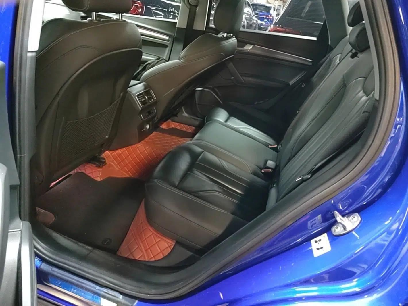 Audi Q5L 2022 45T Luxury Dynamic Model — миниатюра 20