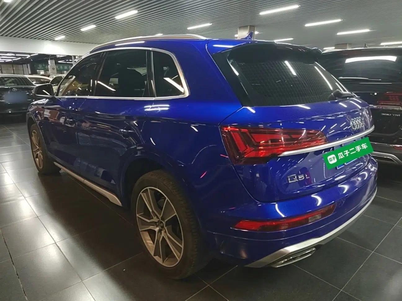 Audi Q5L 2022 45T Luxury Dynamic Model — миниатюра 4