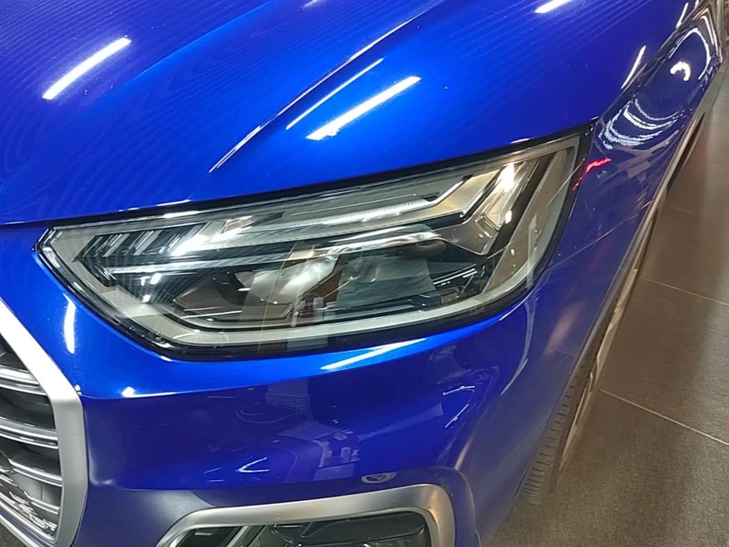 Audi Q5L 2022 45T Luxury Dynamic Model — миниатюра 8