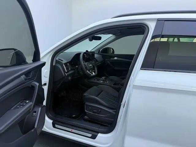 Audi Q5L 2022 Updated 40T Luxury Dynamic Edition — миниатюра 15