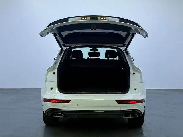 Audi Q5L 2022 Updated 40T Luxury Dynamic Edition — миниатюра 18