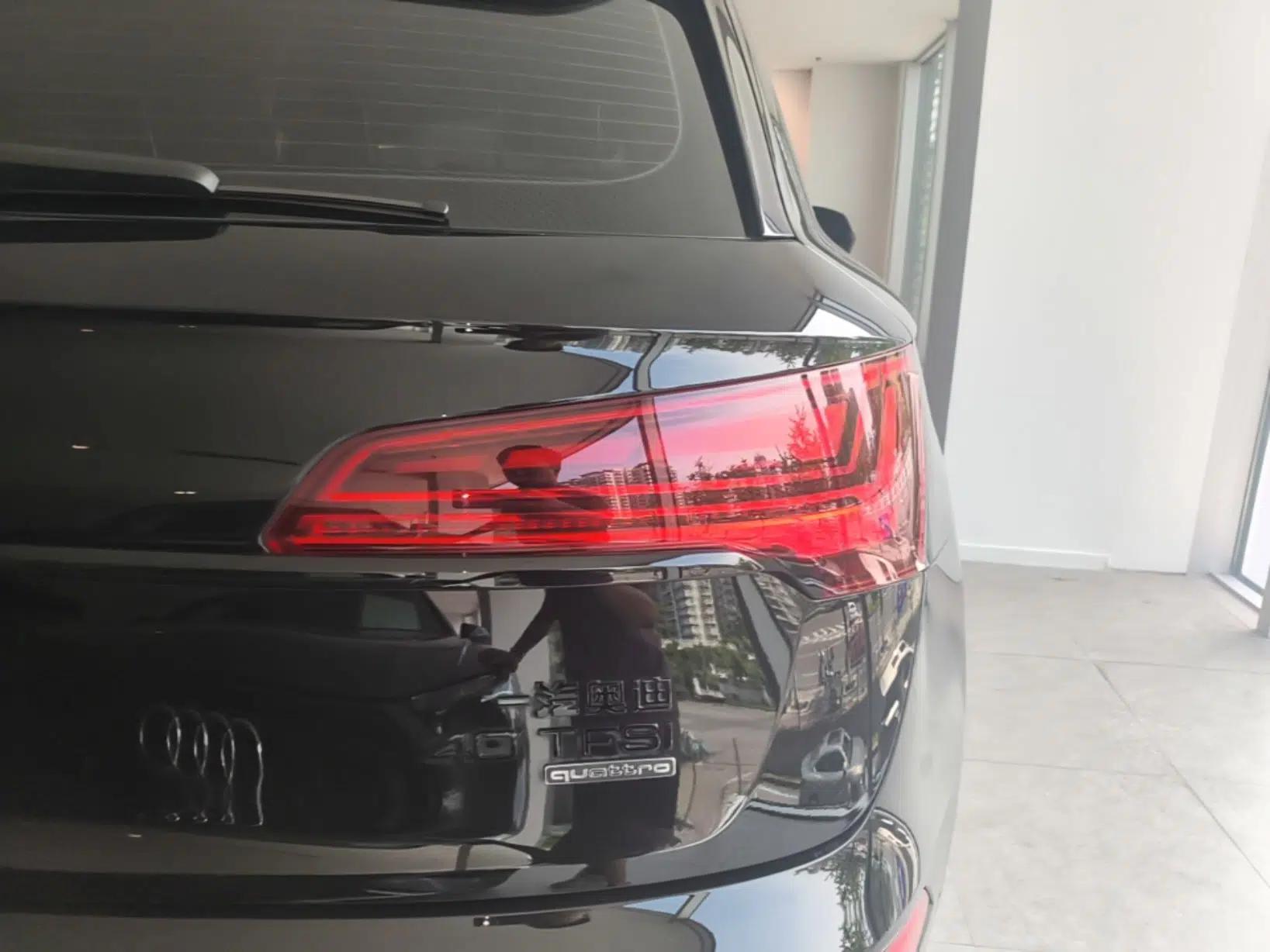 Audi Q5L 2023 40T Luxury Dynamic Model — миниатюра 9