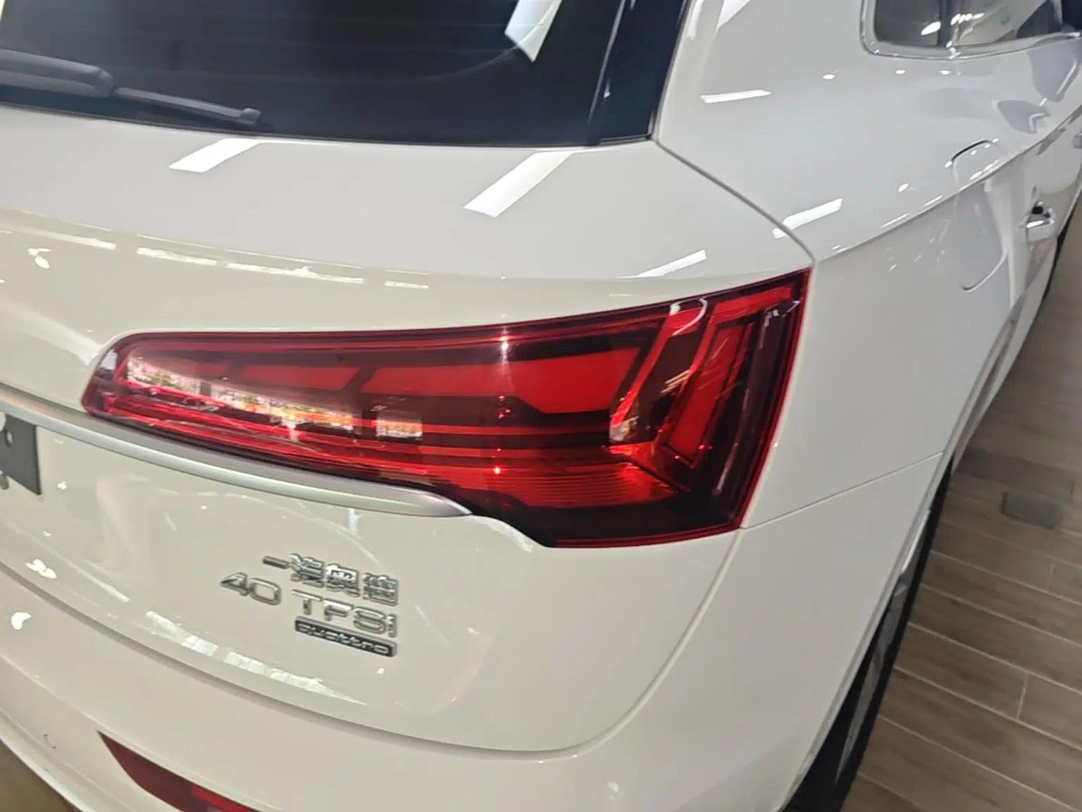 Audi Q5L 2022 Updated 40T Luxury Dynamic Edition — миниатюра 9