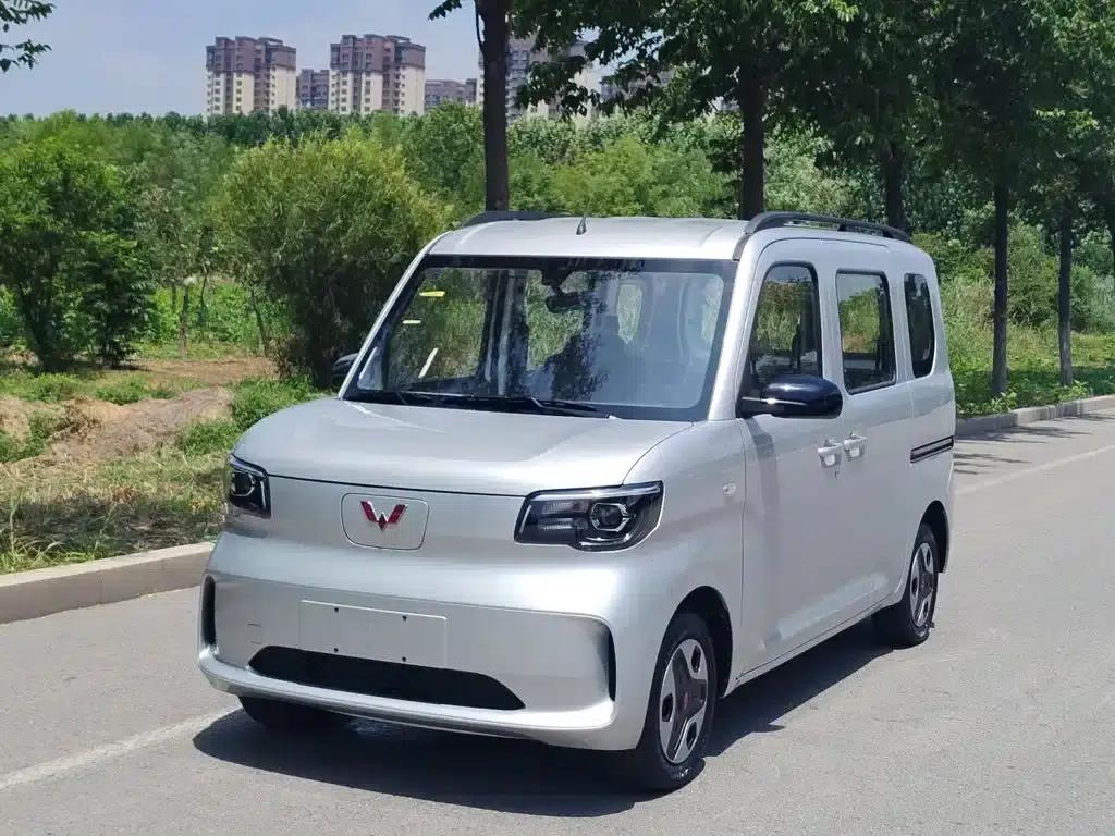 Wuling Sunshine New Energy 2025 Model 201km Standard Edition — миниатюра 2