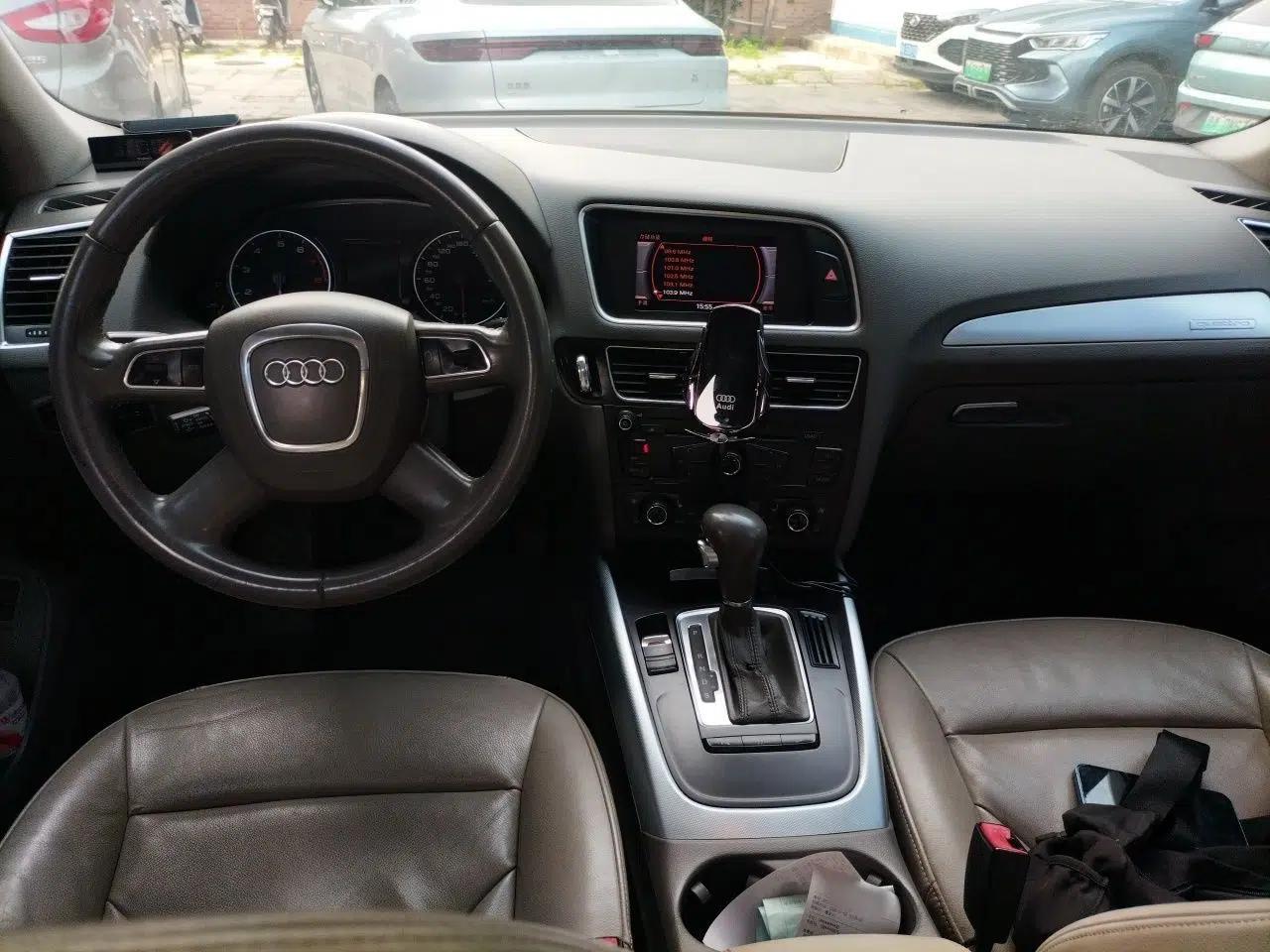 Audi Q5 2012 2.0TFSI Technology Model — миниатюра 9