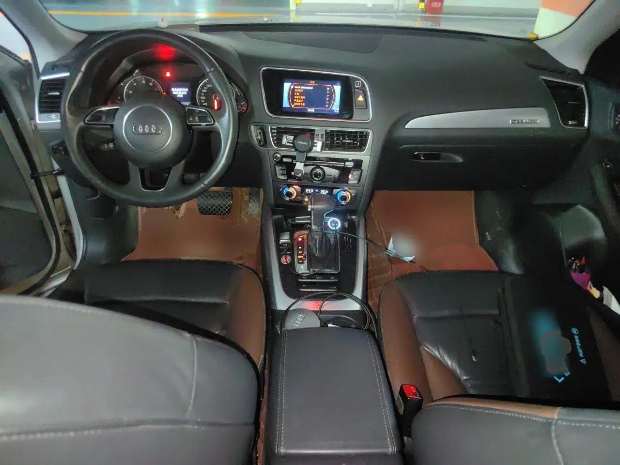 Audi Q5 2017 Plus 40 TFSI Technology Model — миниатюра 9