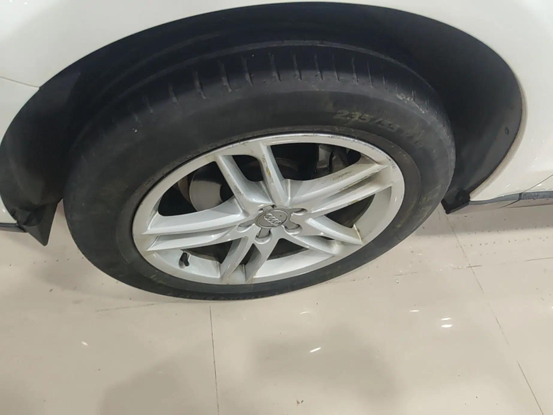 Audi Q5 2016 40 TFSI Comfort Model — миниатюра 10