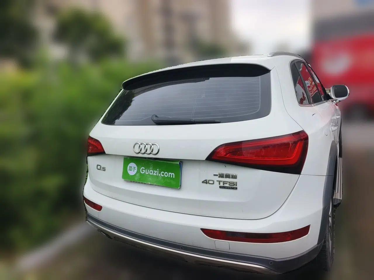 Audi Q5 2017 Plus 40 TFSI Technology Model — миниатюра 5
