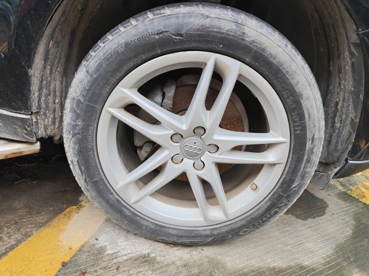 Audi Q5 2015 40 TFSI Comfort Model — миниатюра 8