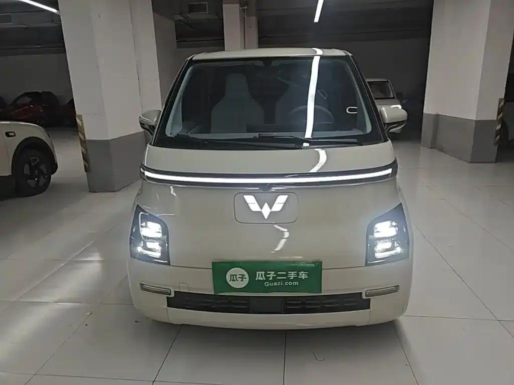 Wuling Air ev Clear Sky 2023 Model, Four-Seat - Advanced Edition — миниатюра 3