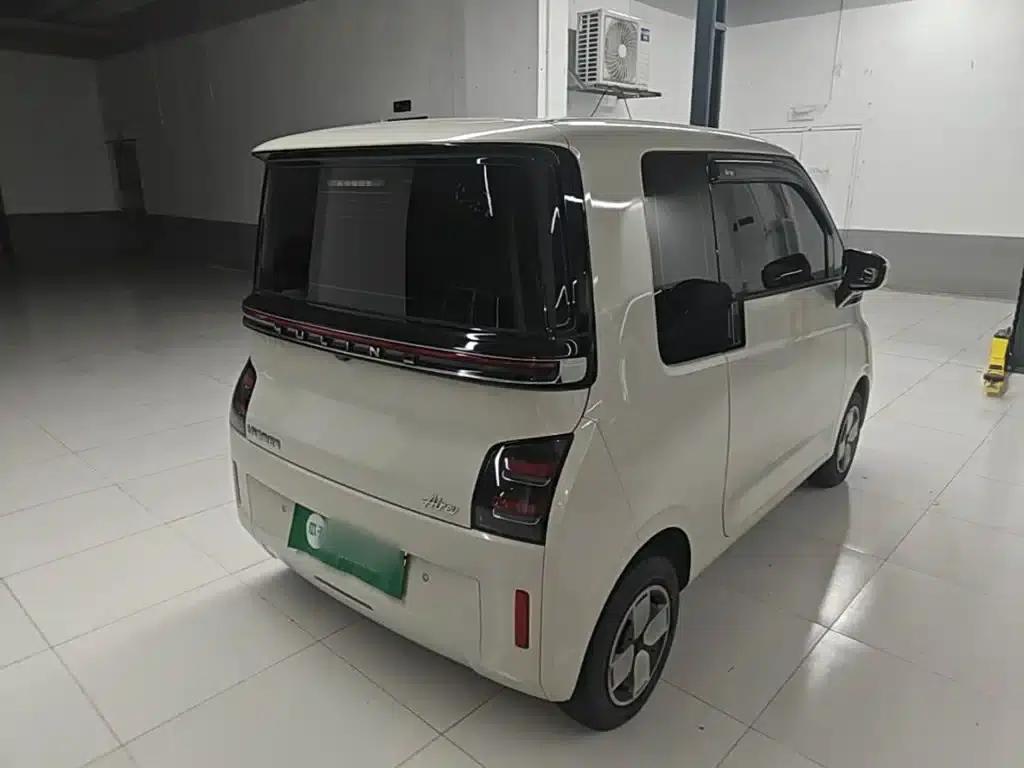 Wuling Air ev Clear Sky 2023 Model, Four-Seat - Advanced Edition — миниатюра 7