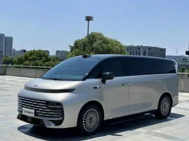 Galaxy V900 2026 Model 1220 4WD Max Edition