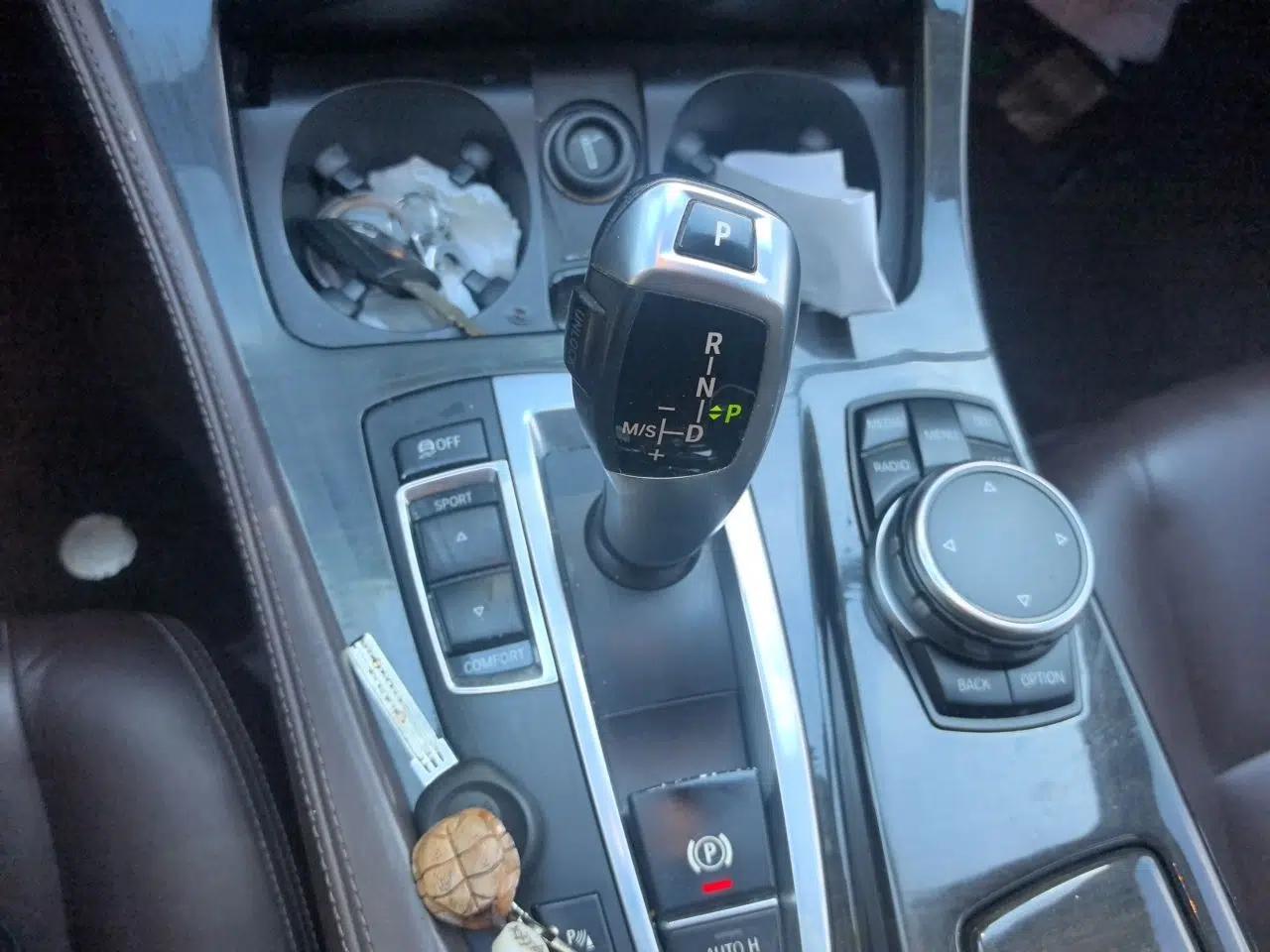 BMW 5 Series 2014 525Li Luxury Design Package — миниатюра 14