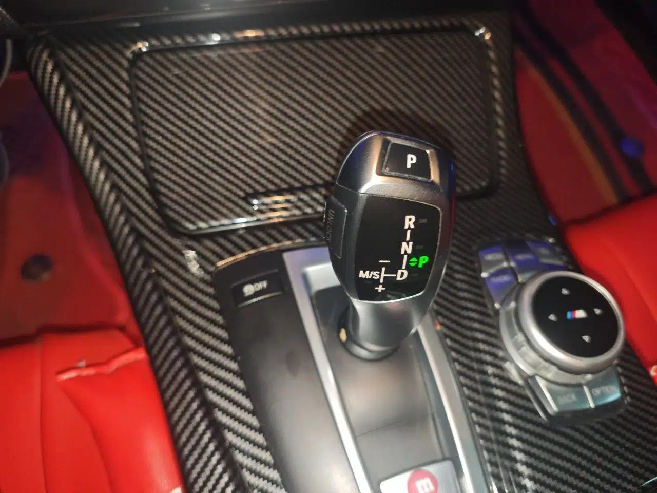 BMW 5 Series 2012 523Li Luxury Model — миниатюра 14