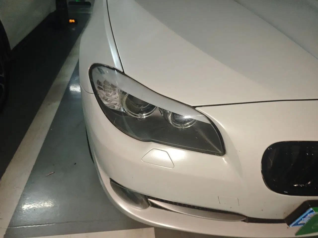 BMW 5 Series 2012 523Li Luxury Model — миниатюра 7