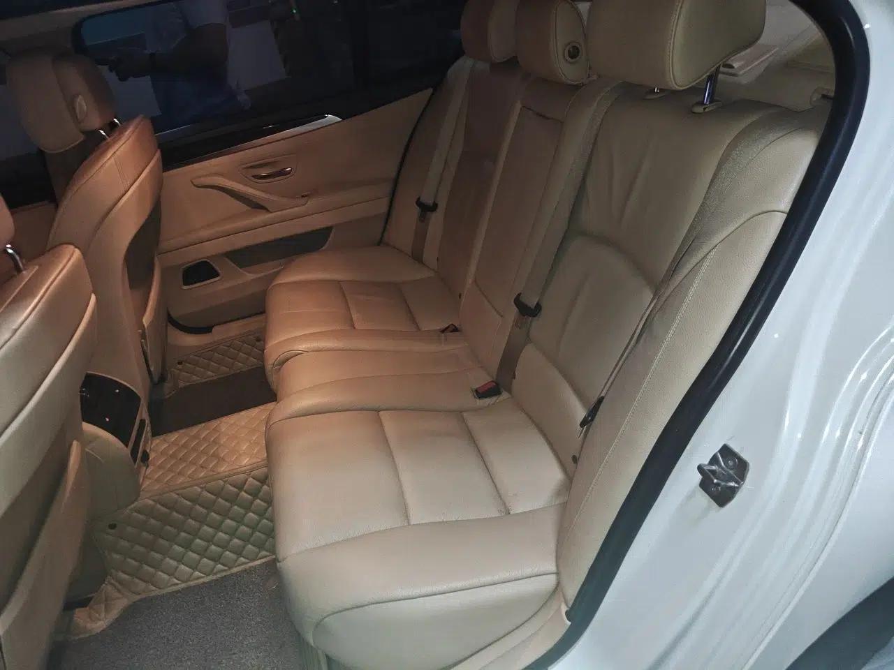BMW 5 Series 2013 525Li Luxury Model — миниатюра 17