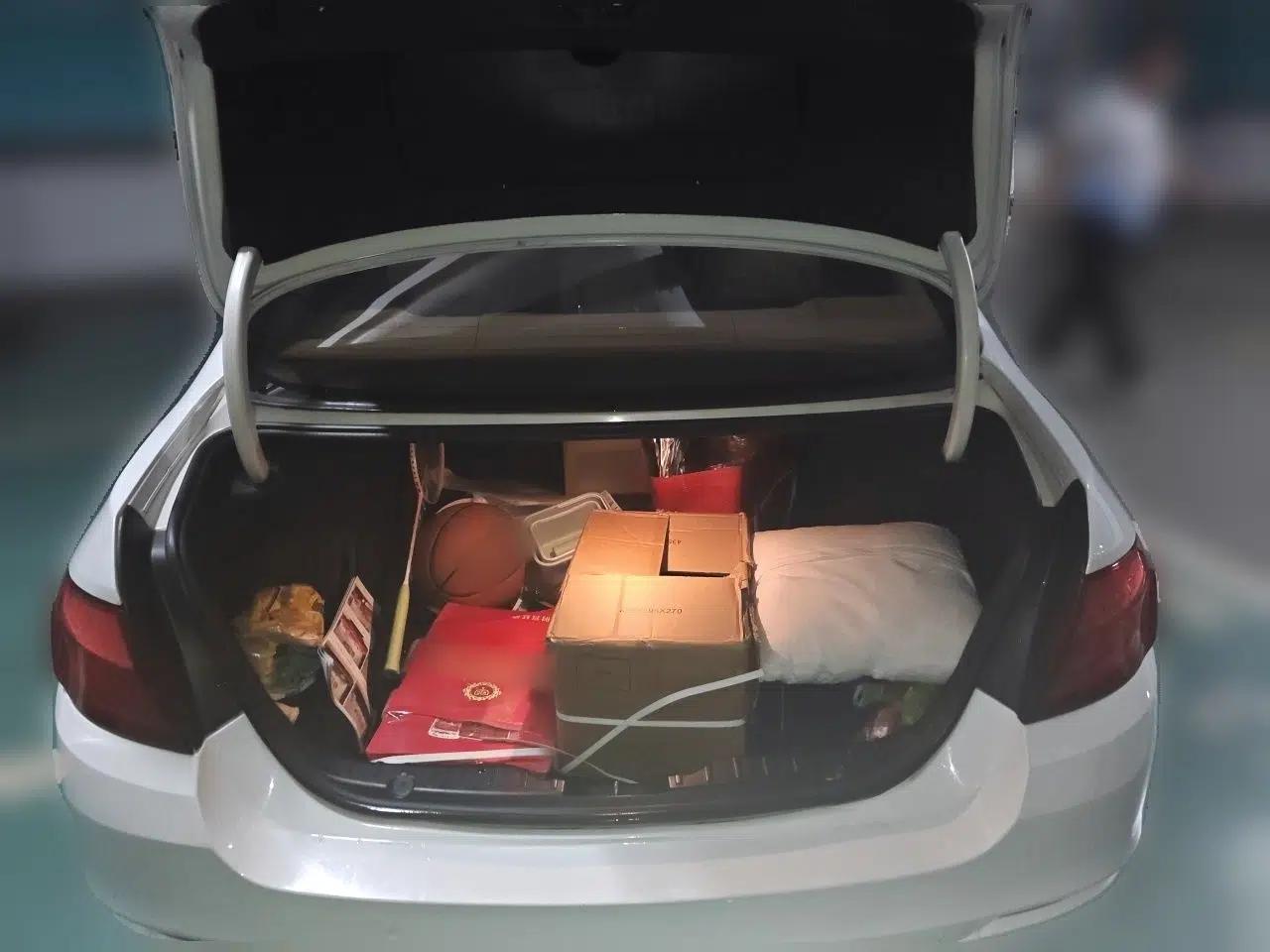 BMW 5 Series 2013 525Li Luxury Model — миниатюра 19