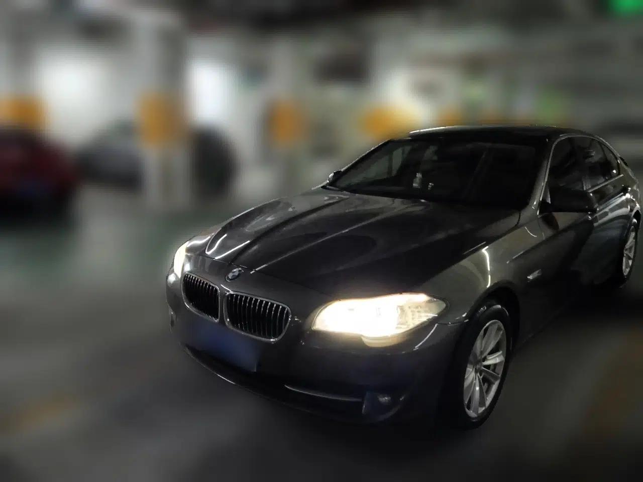 BMW 5 Series 2013 525Li Luxury Model — миниатюра 1