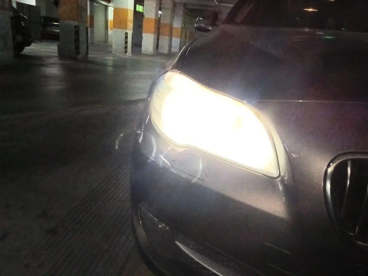 BMW 5 Series 2013 525Li Luxury Model — миниатюра 7