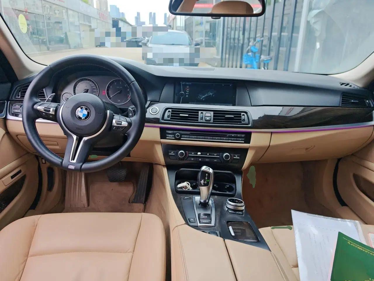 BMW 5 Series 2011 523Li Luxury Model — миниатюра 9
