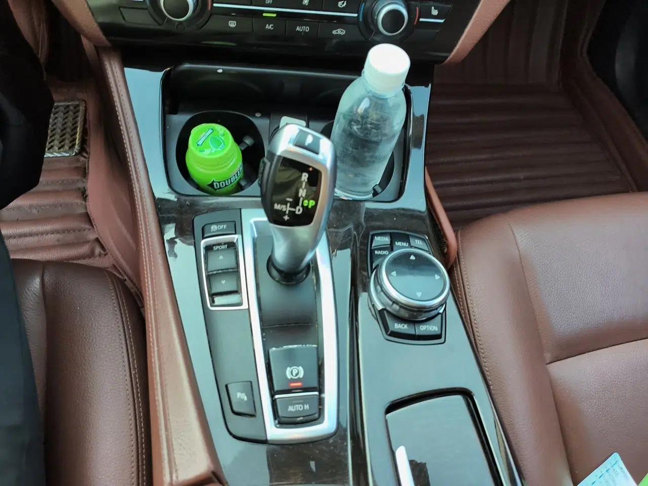 BMW 5 Series 2013 530Li Leading Model — миниатюра 14