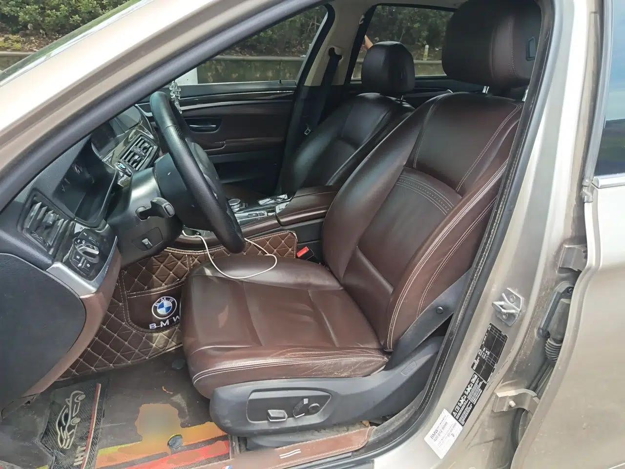 BMW 5 Series New Energy 2015 530Le — миниатюра 15