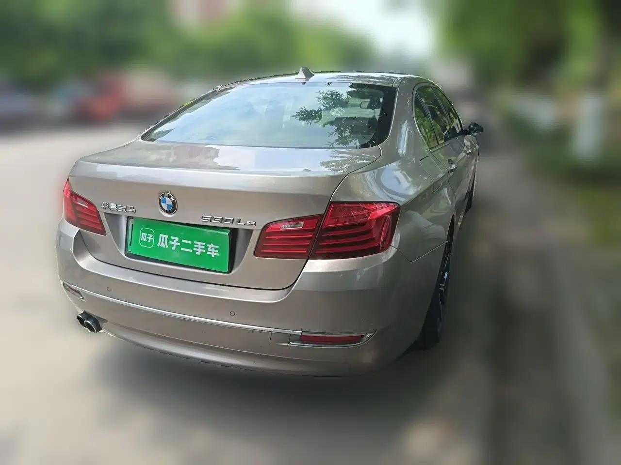 BMW 5 Series New Energy 2015 530Le — миниатюра 6