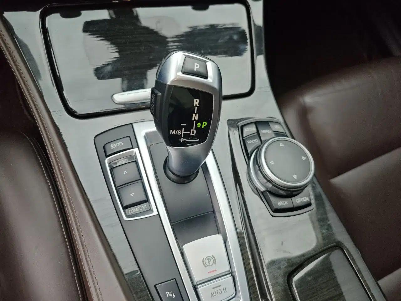 BMW 5 Series New Energy 2015 530Le — миниатюра 14