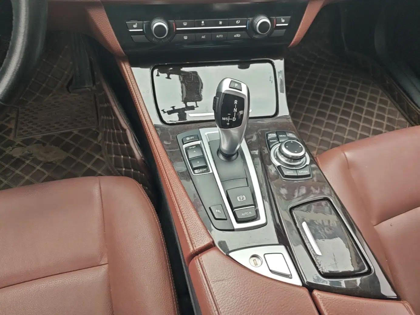 BMW 5 Series 2014 525Li Leading Model — миниатюра 26