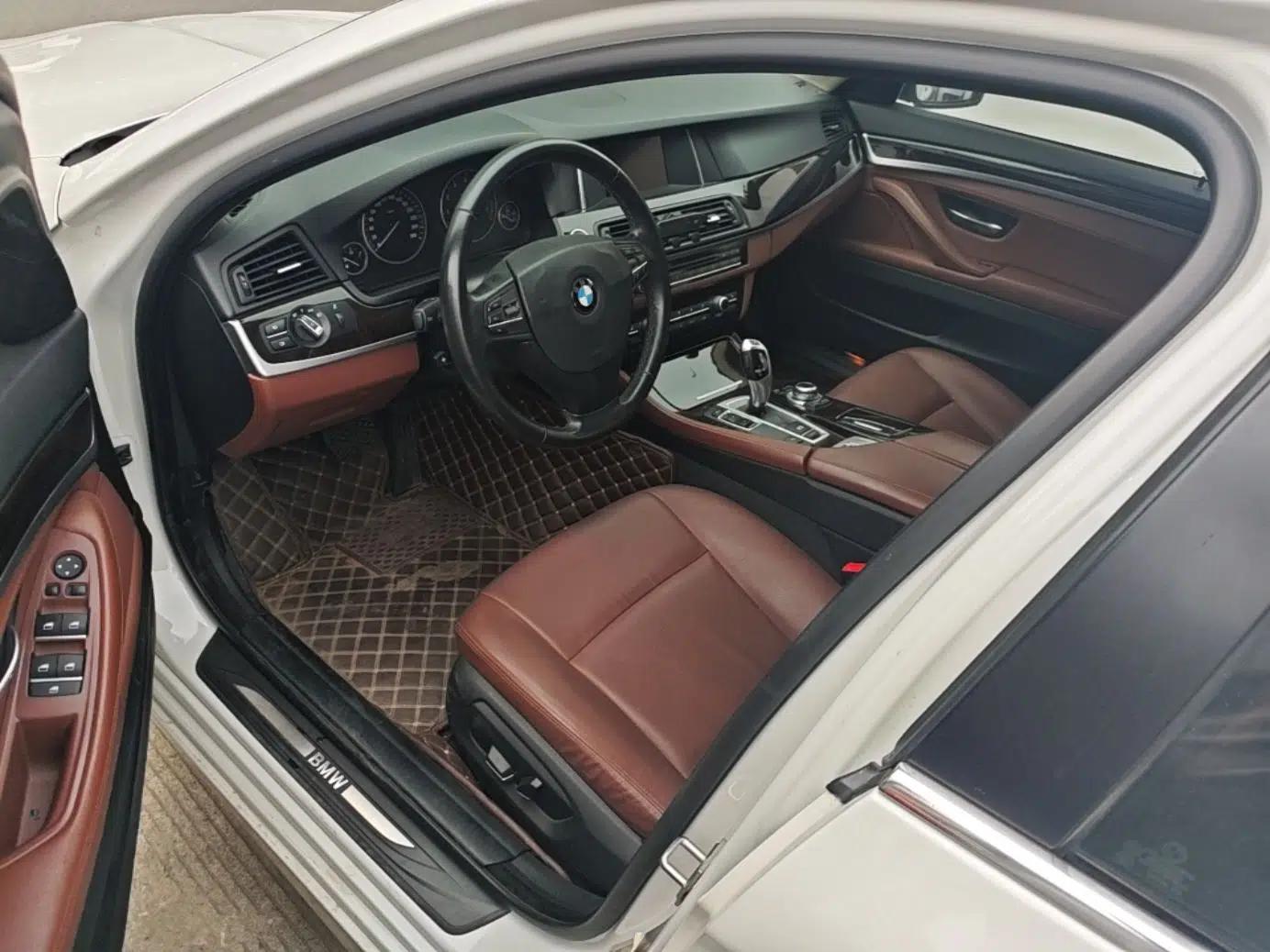 BMW 5 Series 2014 525Li Leading Model — миниатюра 28