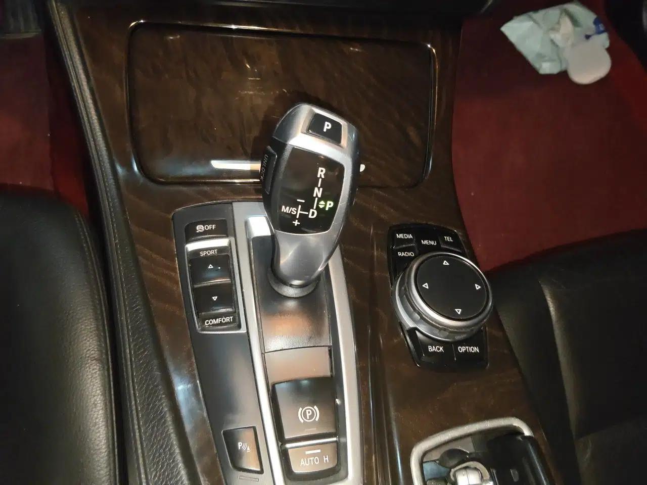 BMW 5 Series 2014 525Li Luxury Design Package — миниатюра 14