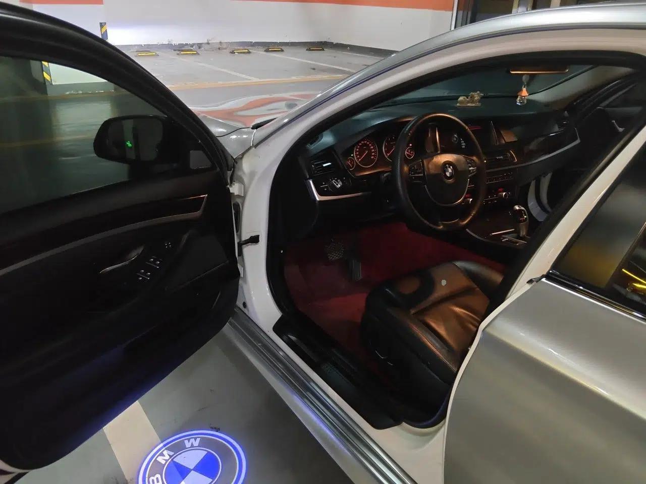 BMW 5 Series 2014 525Li Luxury Design Package — миниатюра 16