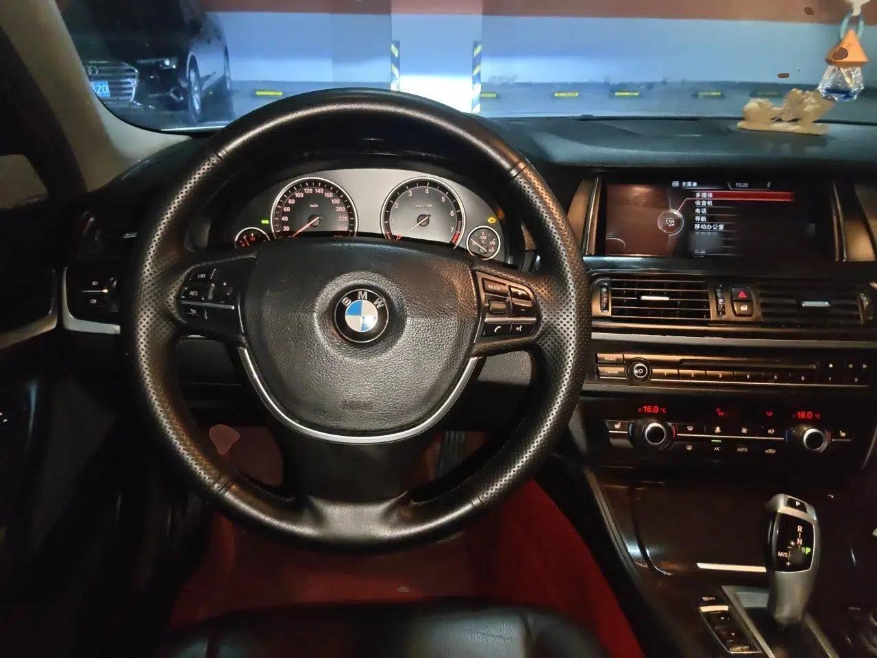 BMW 5 Series 2014 525Li Luxury Design Package — миниатюра 10