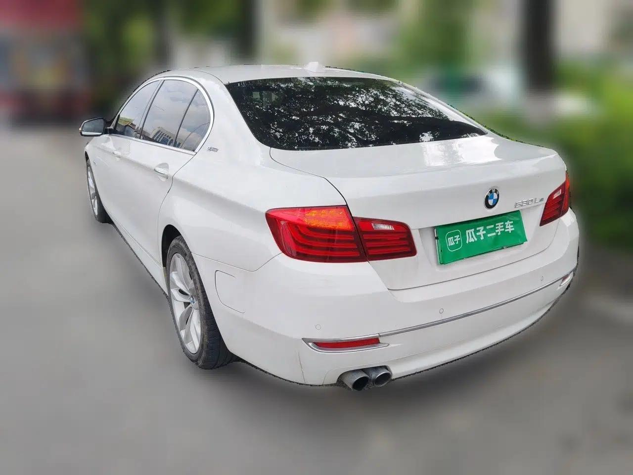 BMW 5 Series New Energy 2015 530Le — миниатюра 4
