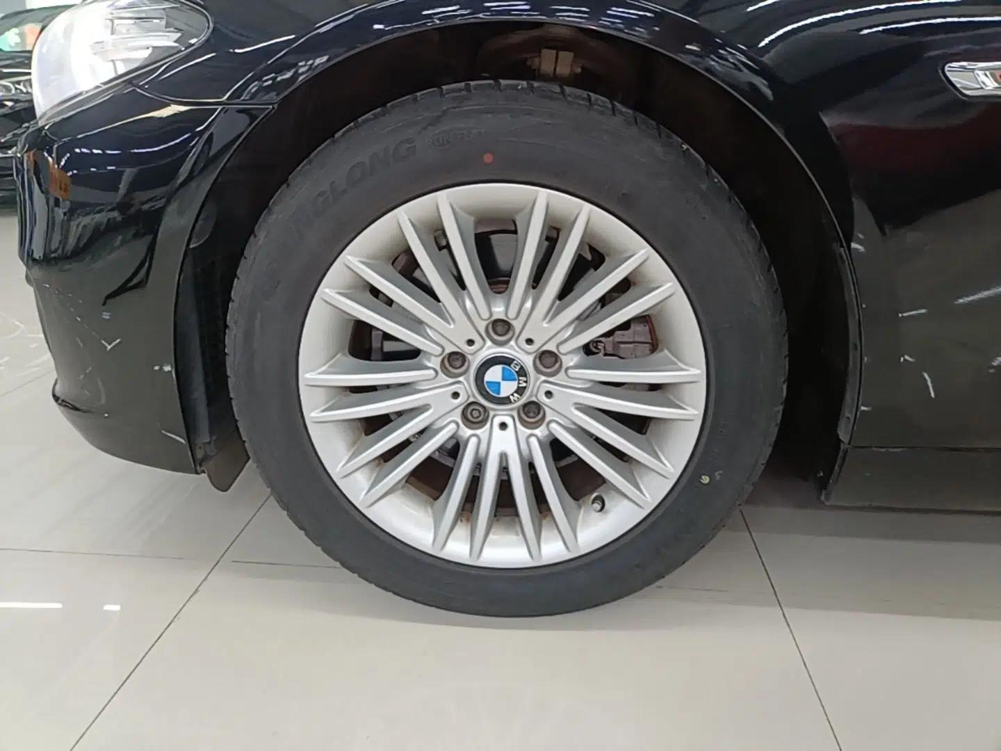 BMW 5 Series 2014 525Li Leading Model — миниатюра 10