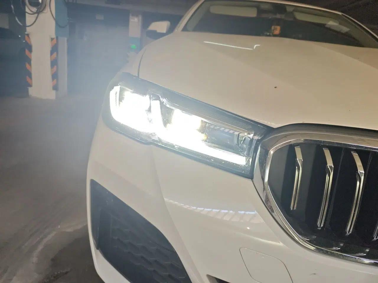 BMW 5 Series New Energy 2015 530Le — миниатюра 7