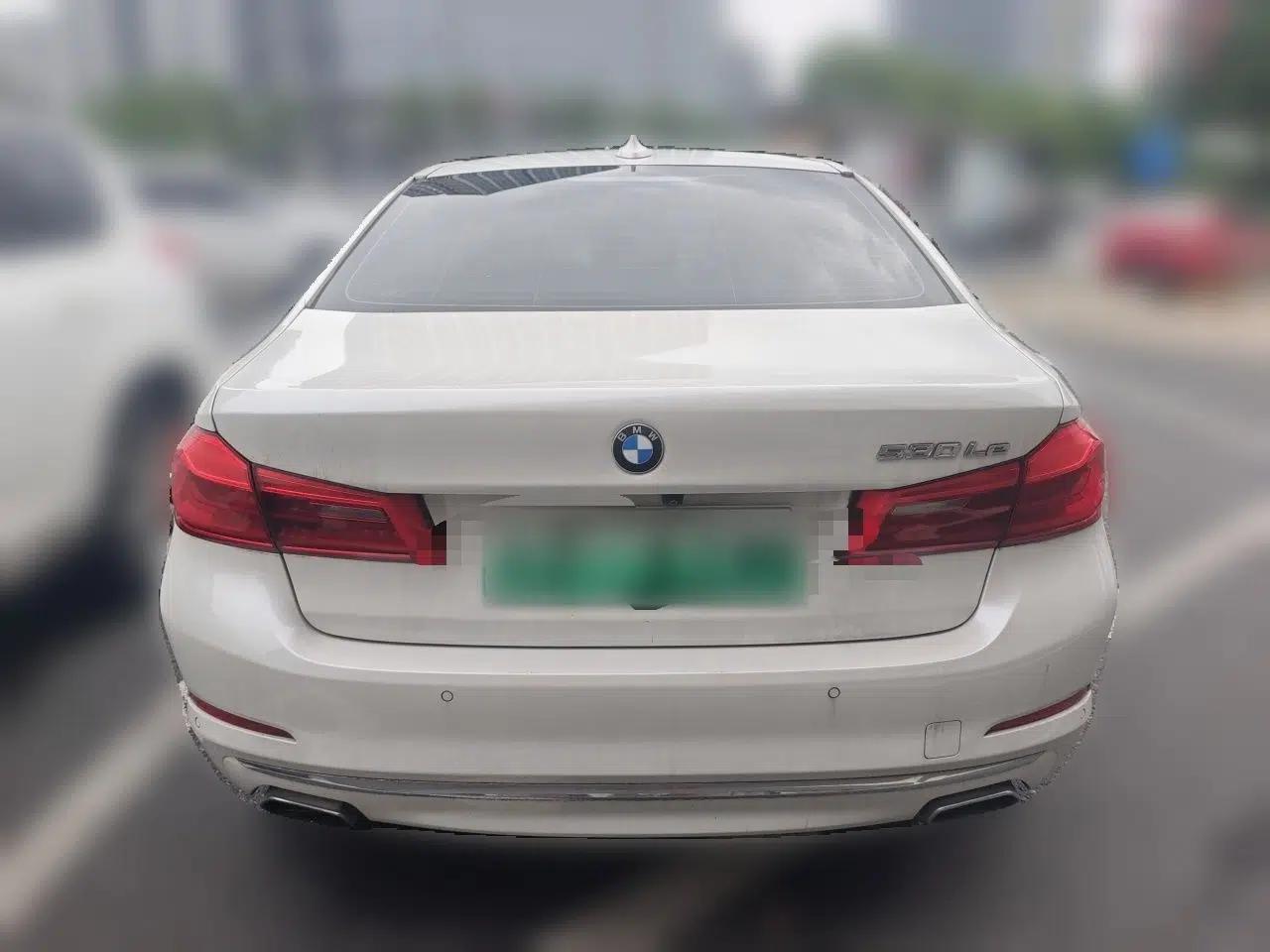 BMW 5 Series New Energy 2019 530Le Luxury Package — миниатюра 5