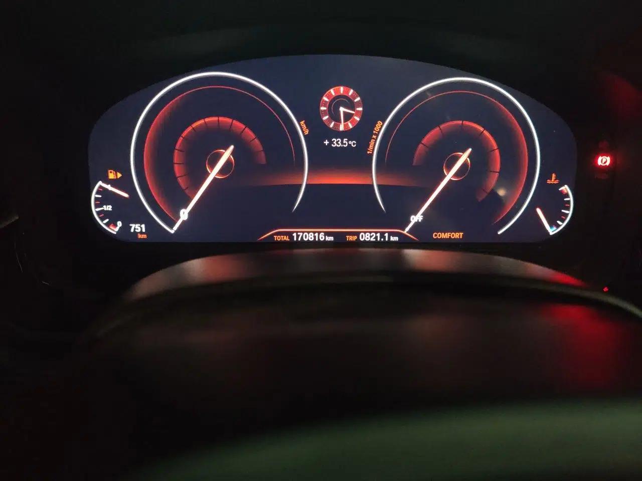 BMW 5 Series 2019 530Li Leading Model M Sport Package — миниатюра 12