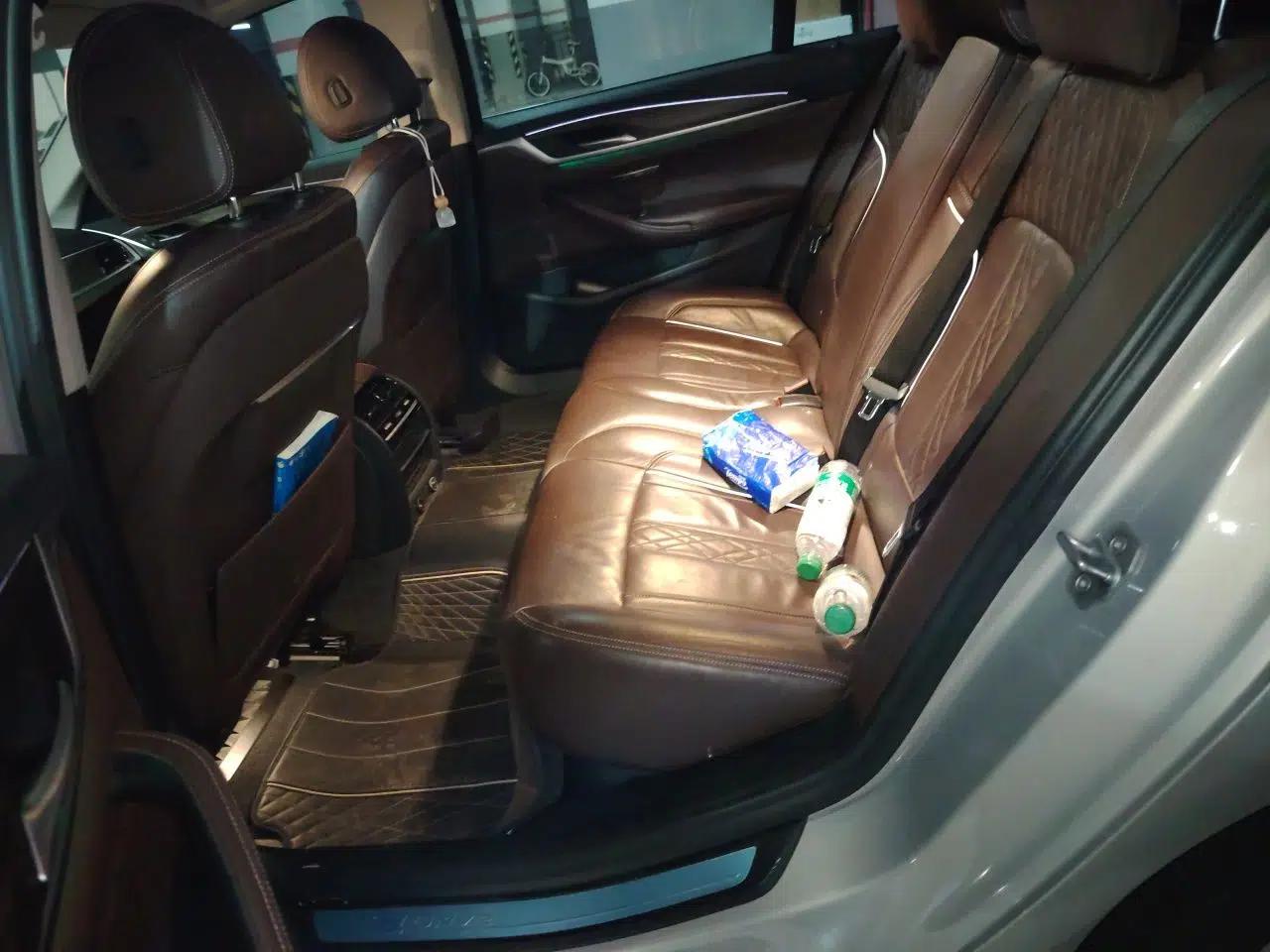 BMW 5 Series New Energy 2019 Updated Version 530Le Luxury Package — миниатюра 17