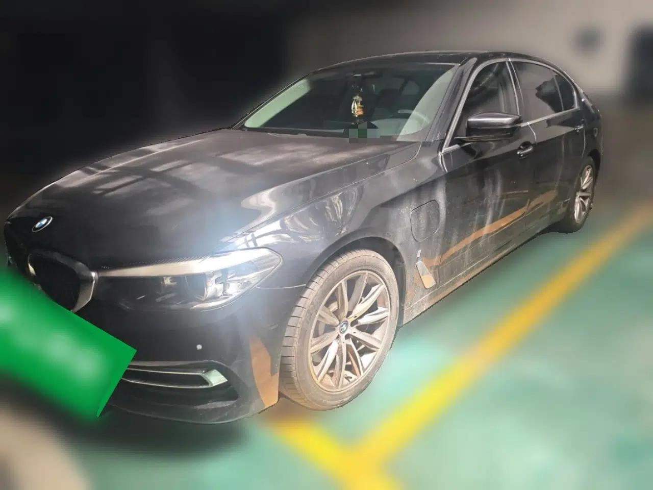 BMW 5 Series New Energy 2018 530Le Luxury Package — миниатюра 1