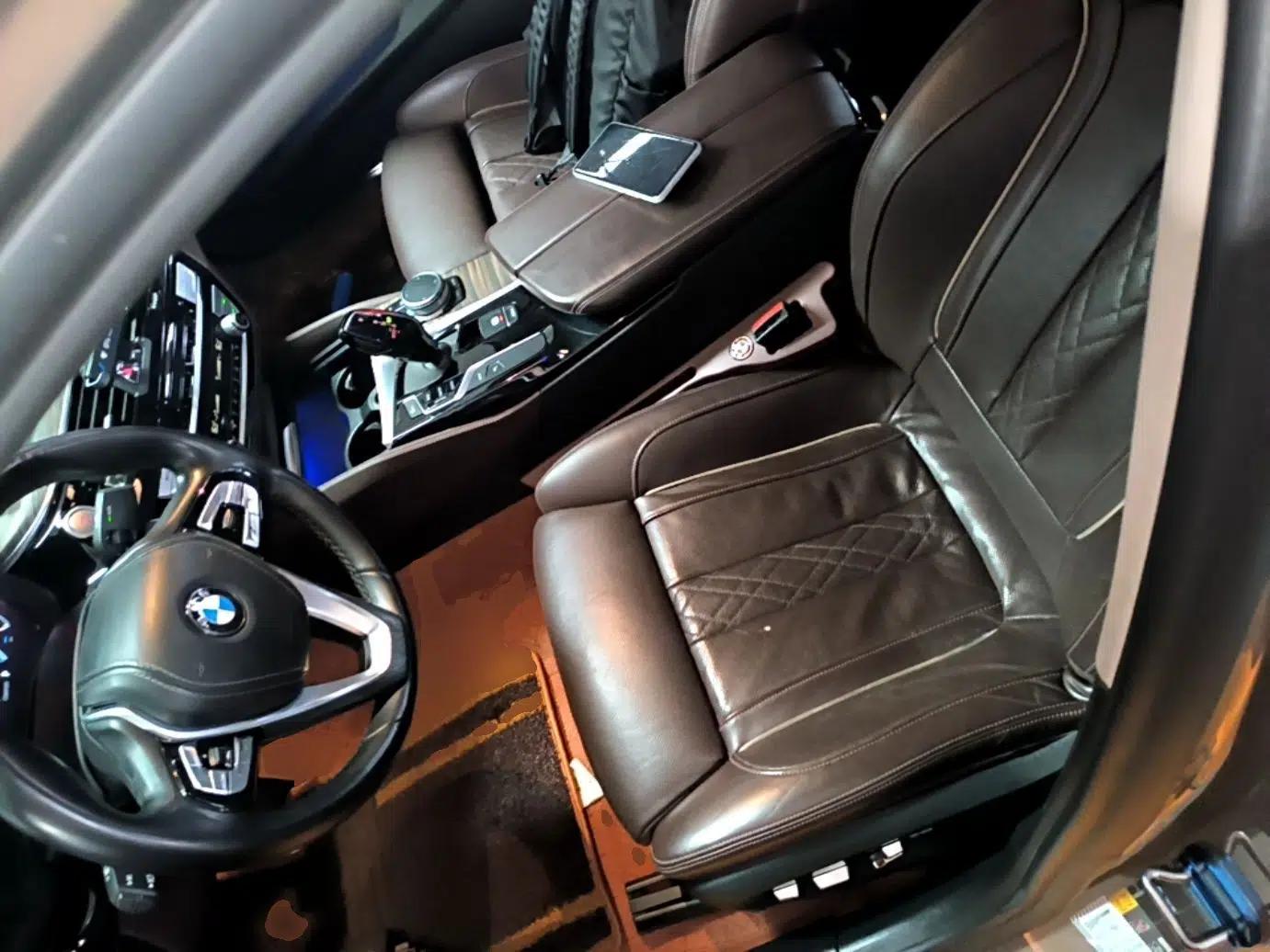 BMW 5 Series New Energy 2019 Updated 530Le Pioneer Edition — миниатюра 22