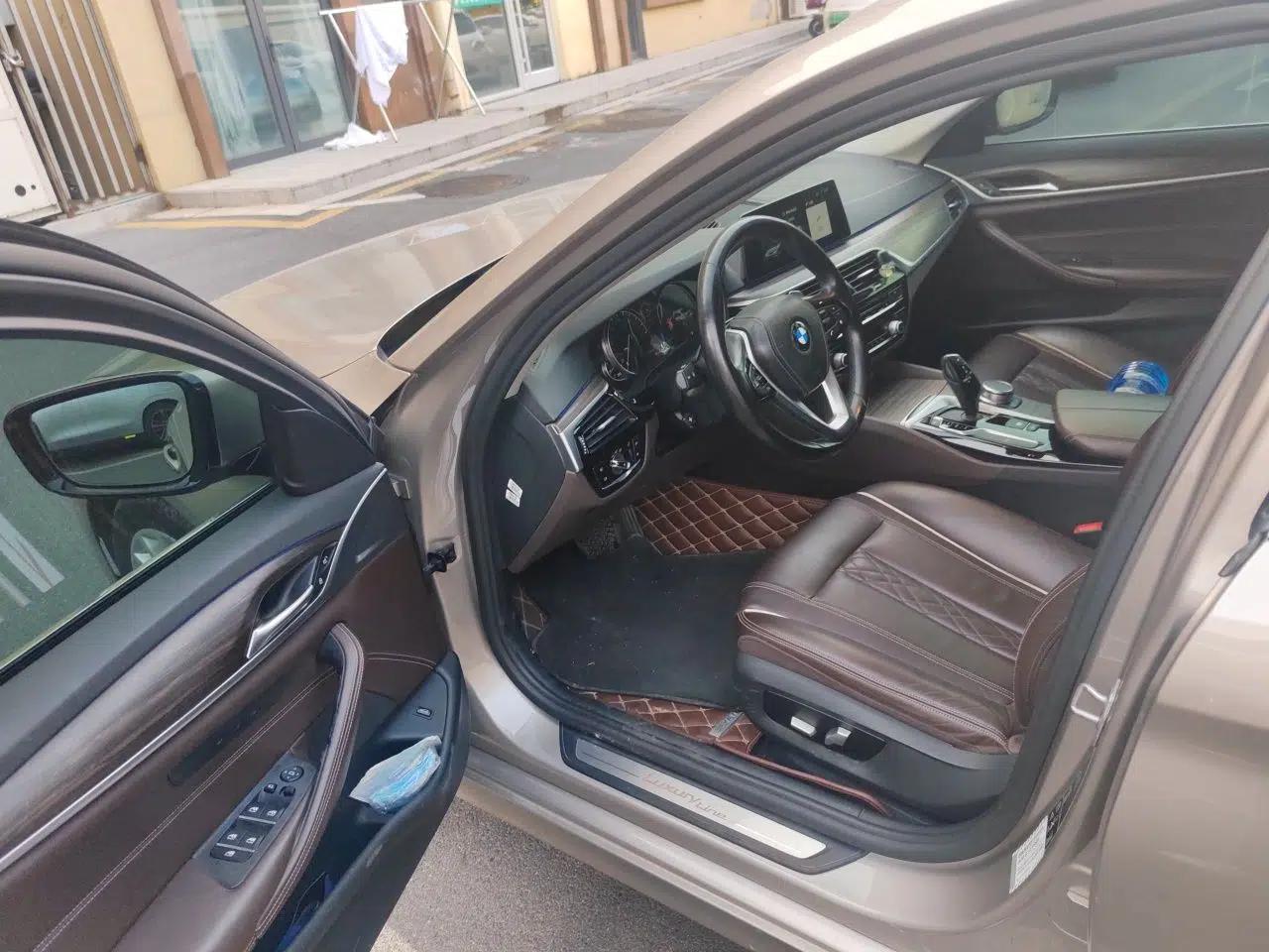 BMW 5 Series 2018 530Li xDrive Luxury Package — миниатюра 16