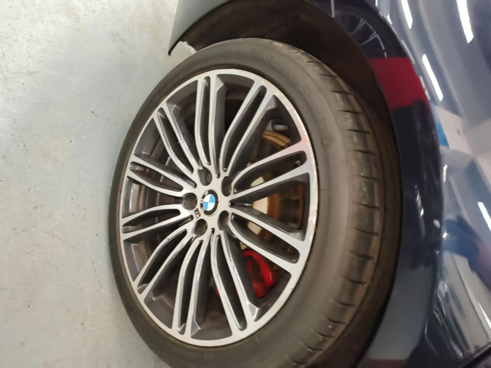 BMW 5 Series 2018 530Li Leading Model M Sport Package — миниатюра 11