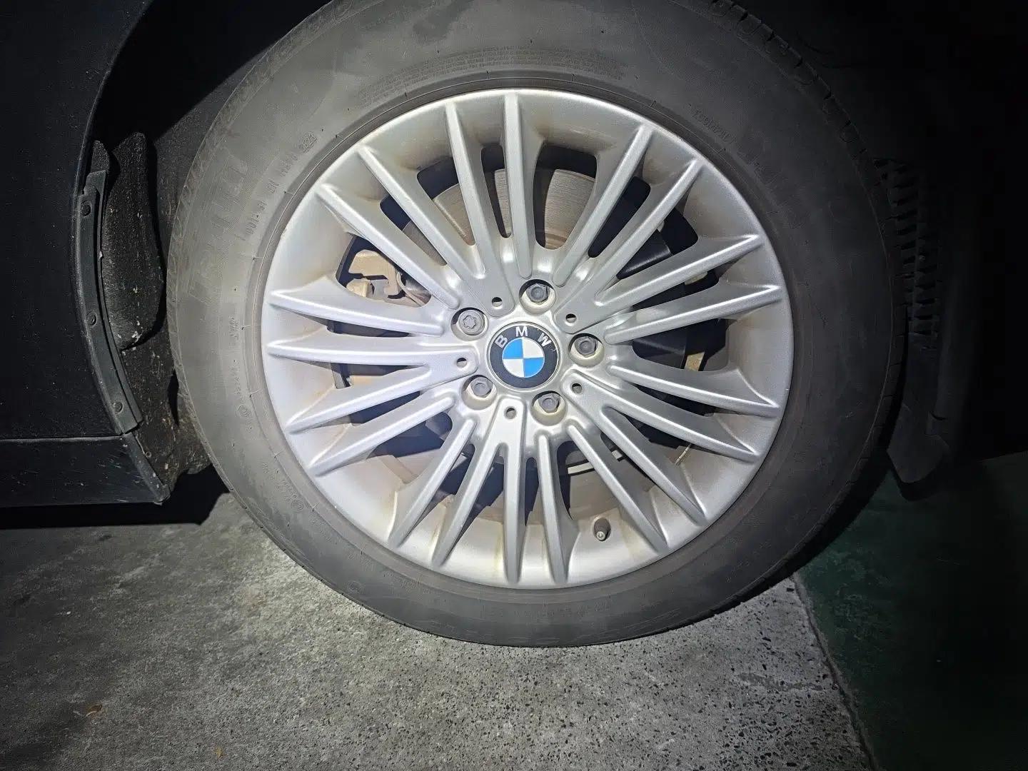BMW 5 Series 2014 525Li Leading Model — миниатюра 8