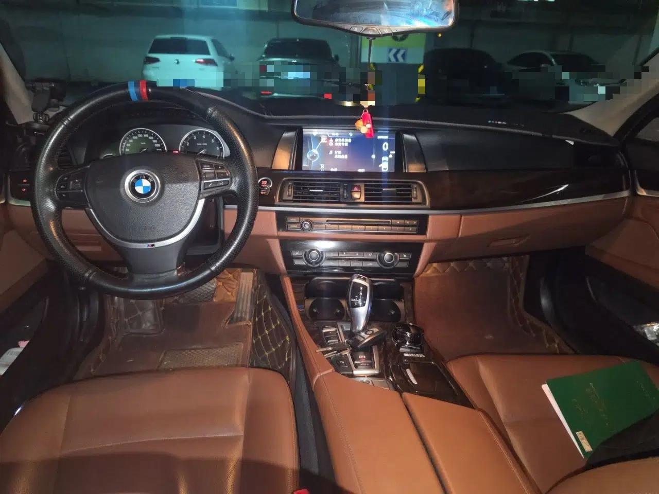 BMW 5 Series 2014 525Li Leading Model — миниатюра 9
