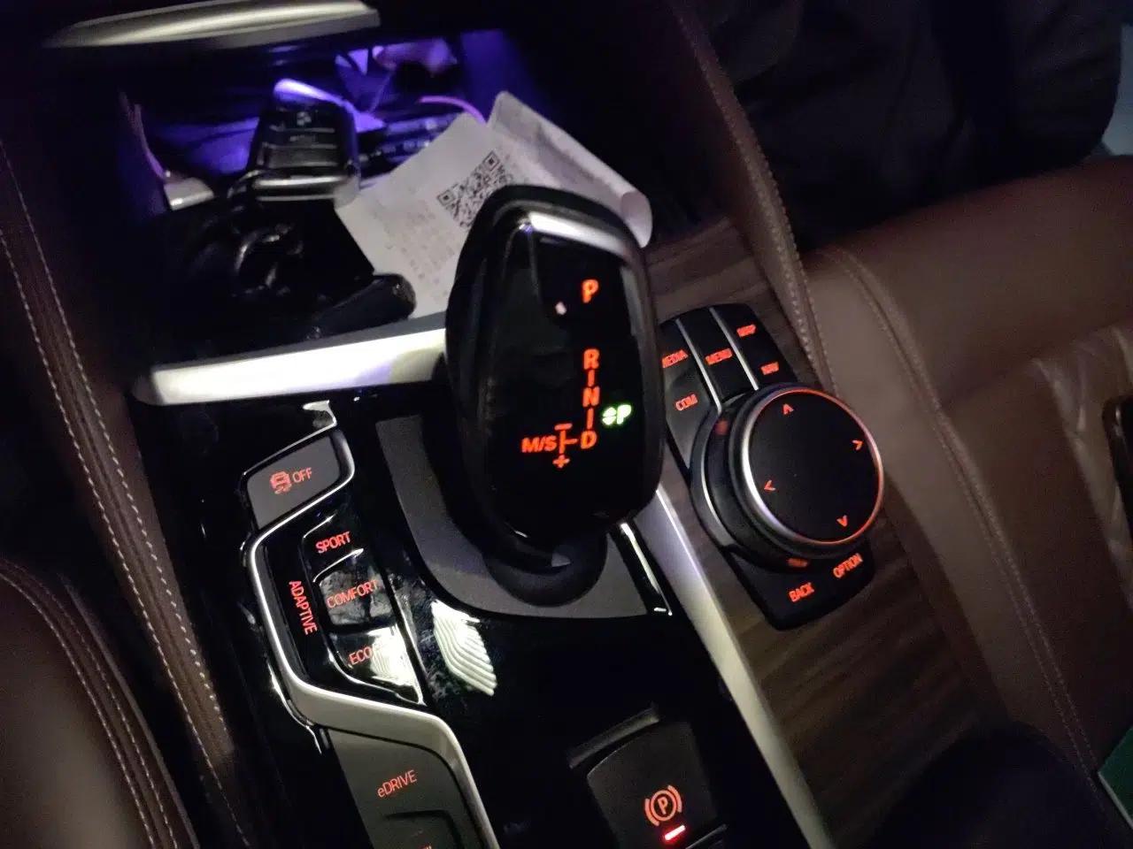BMW 5 Series New Energy 2019 Updated Version 530Le Luxury Package — миниатюра 14